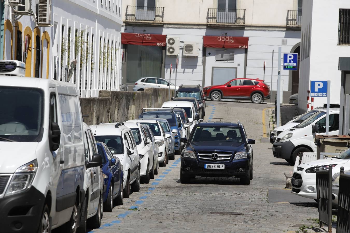 Imposible encontrar aparcamiento en Sevilla