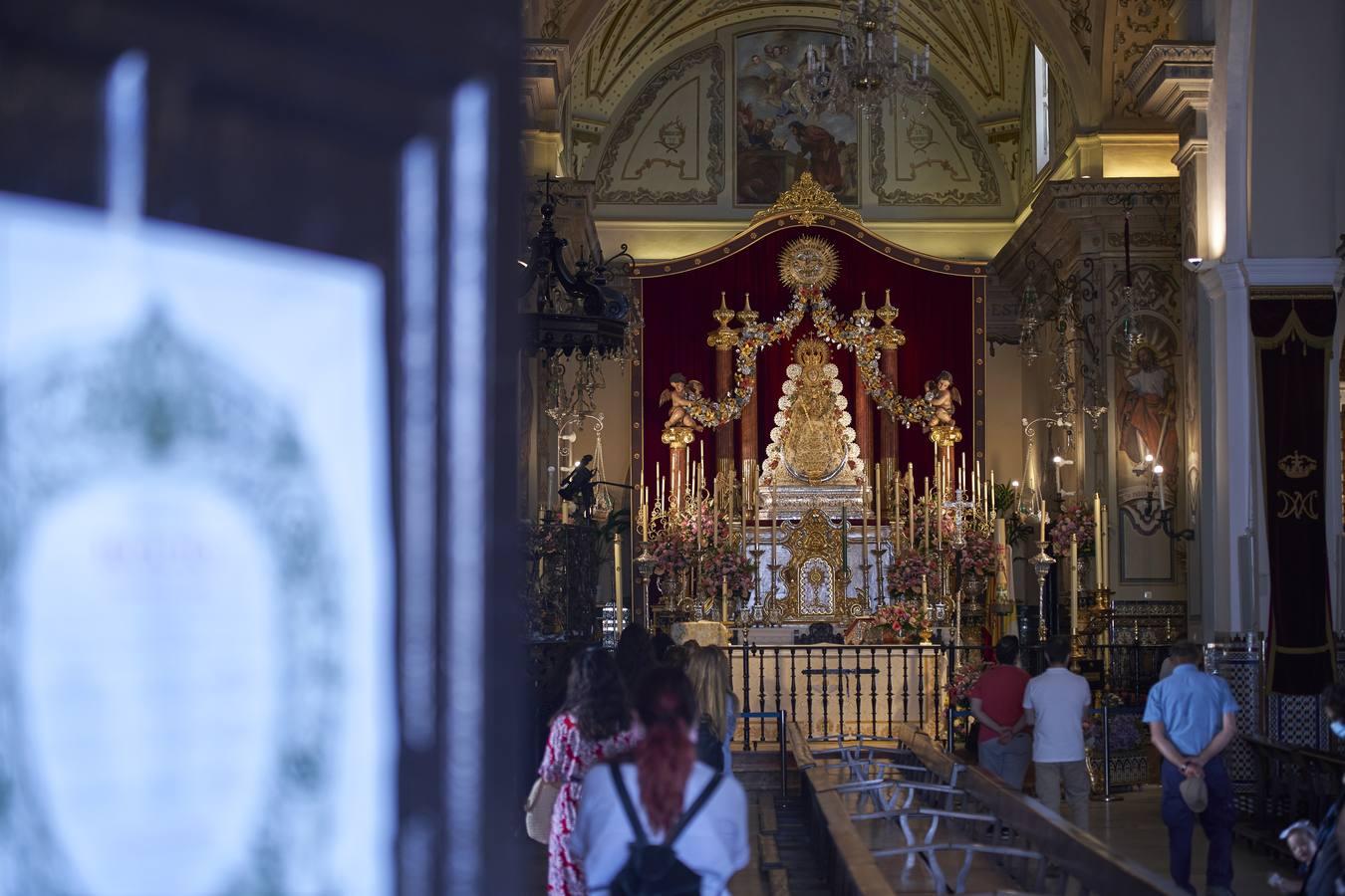 La Virgen del Rocío, preparada para Pentecostés