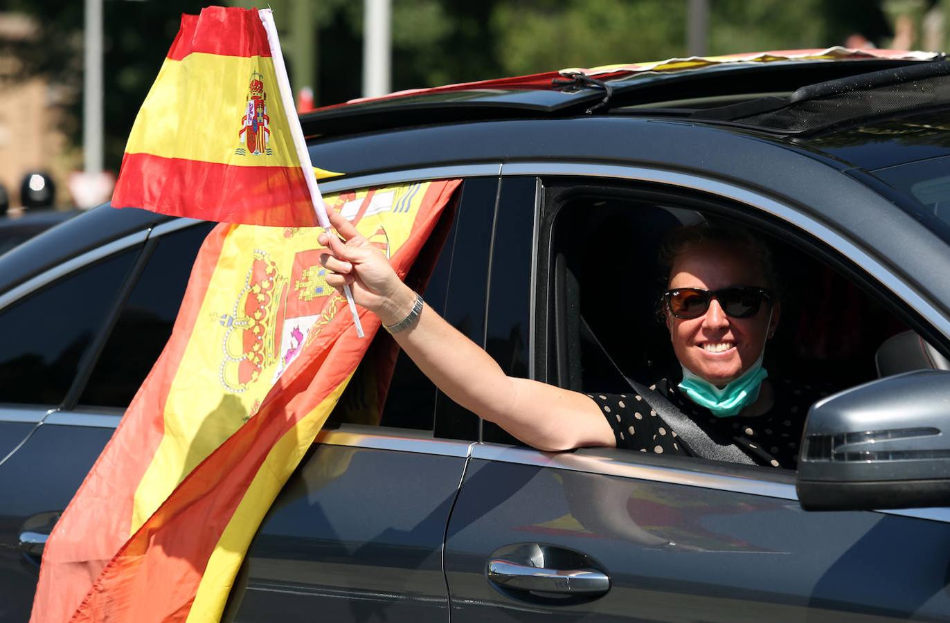 En imágenes: la caravana de Vox colapsa Toledo