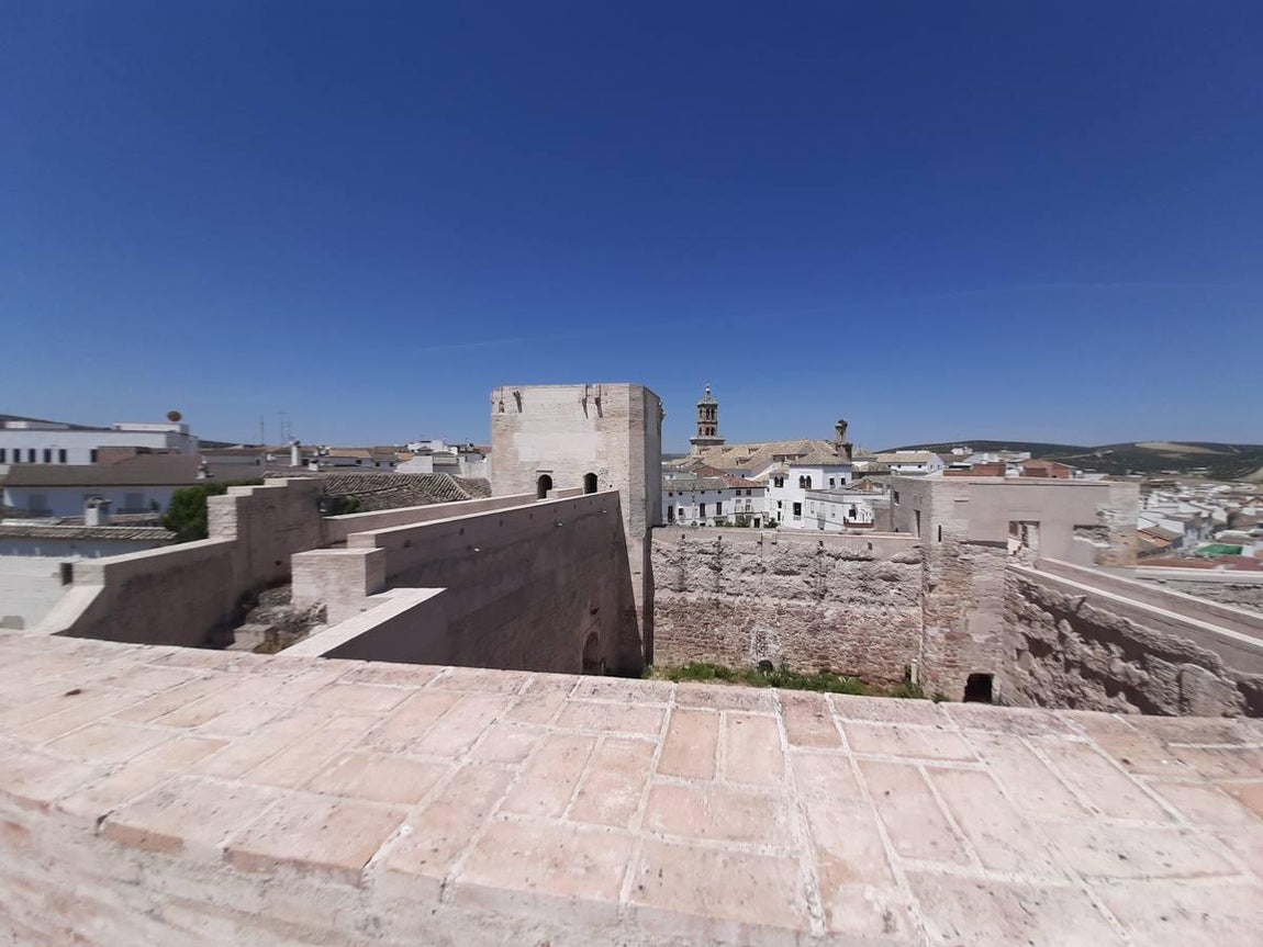 Las obras del Castillo del Castro del Río, en imágenes