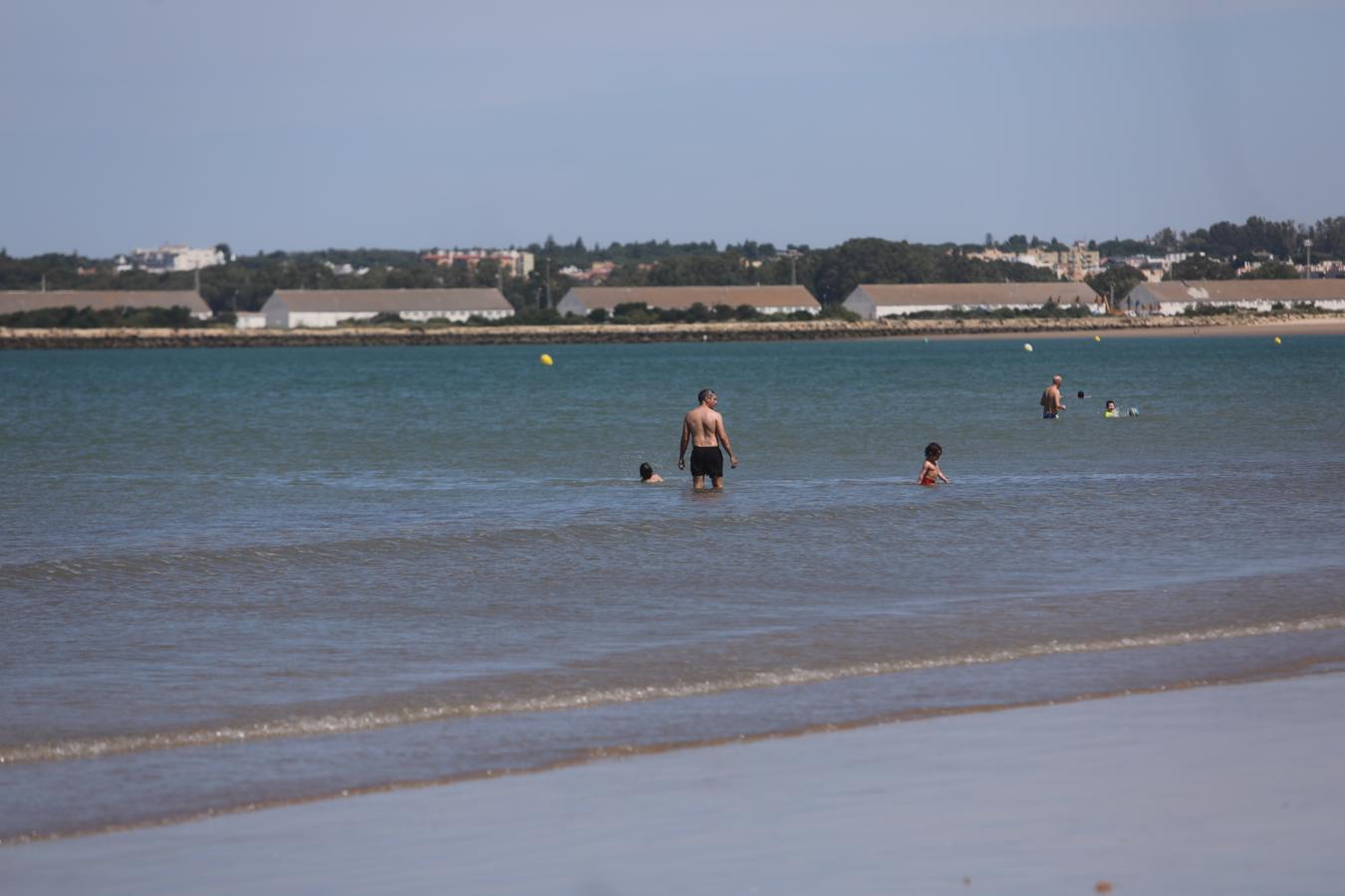 FOTOS: Así vive Cádiz el primer día en la fase 2