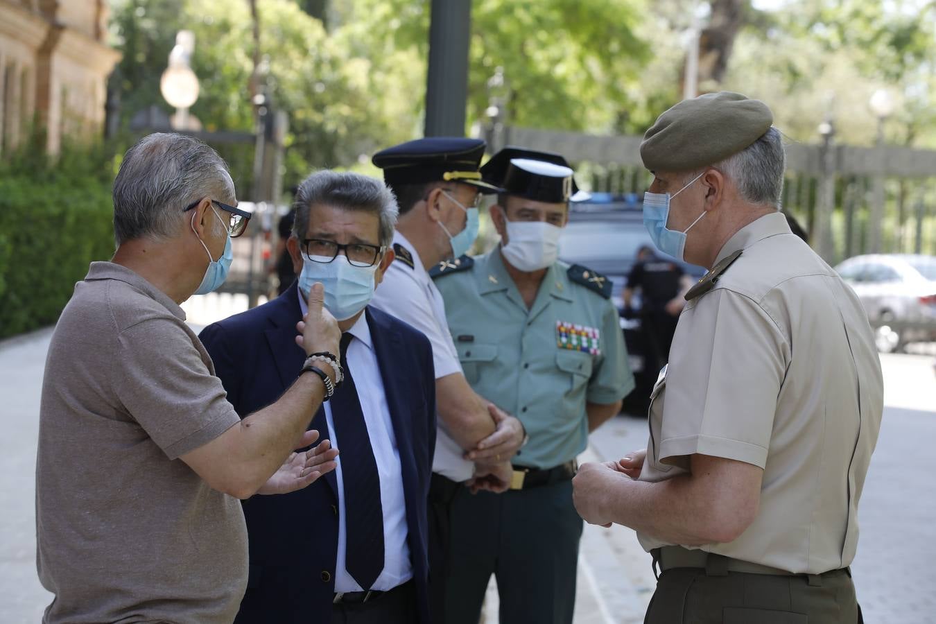 Minuto de silencio por las víctimas del Covid-19 en las instituciones andaluzas