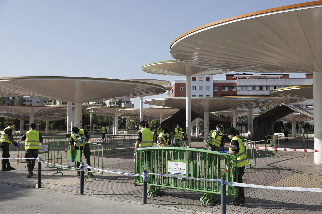 La retirada del dispositivo para los test en las Setas en Córdoba, en imágenes