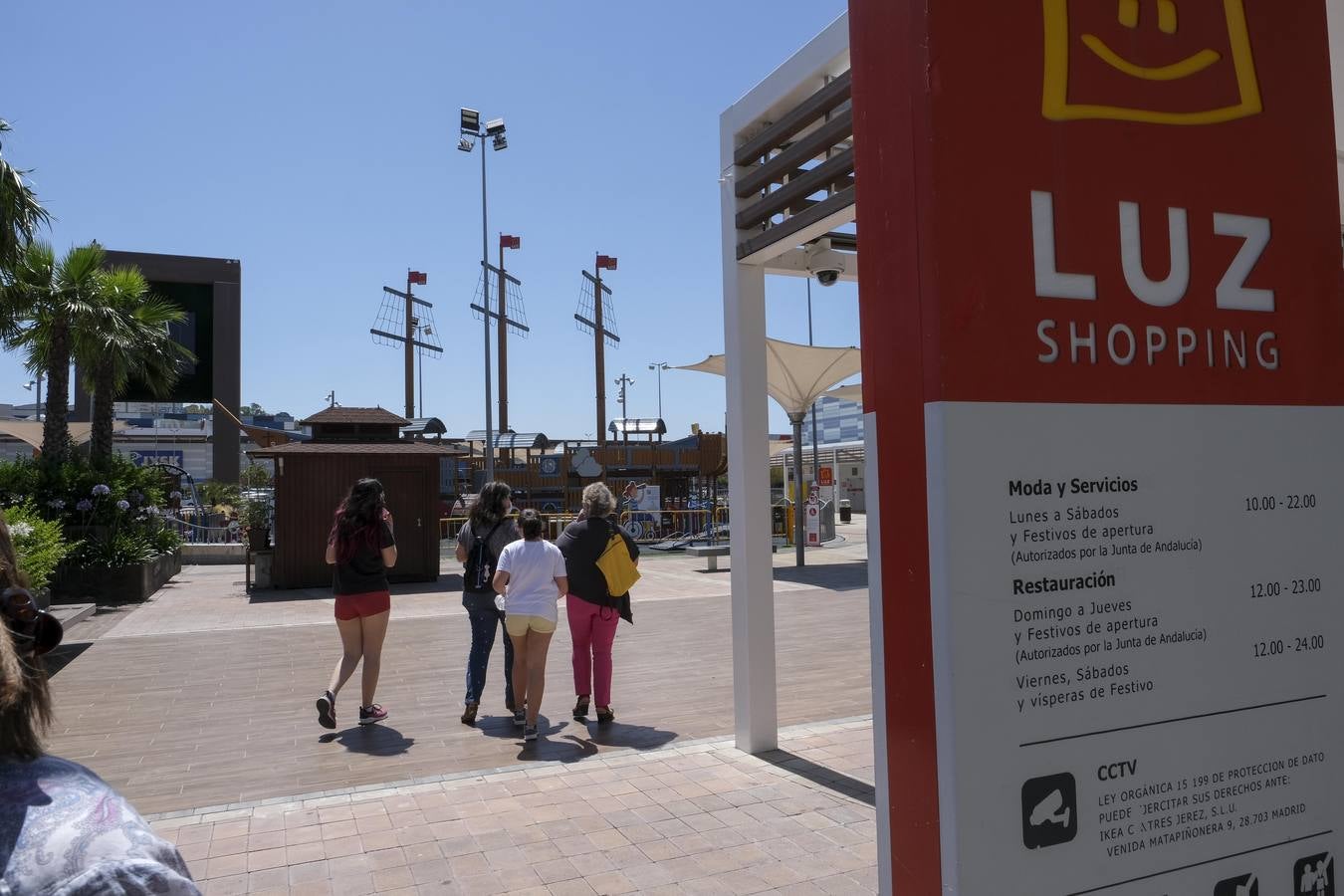 Los centros comerciales de Cádiz refuerzan sus medidas de seguridad por la alerta sanitaria