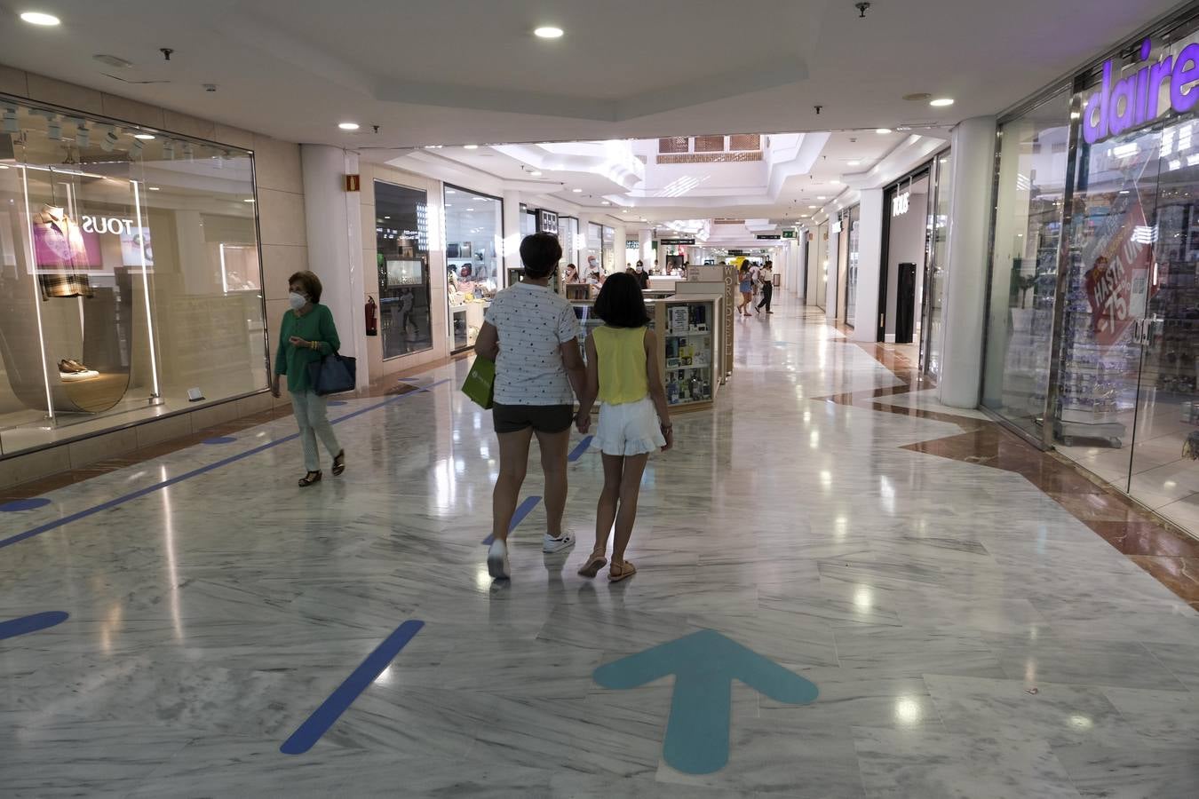 Los centros comerciales de Cádiz refuerzan sus medidas de seguridad por la alerta sanitaria