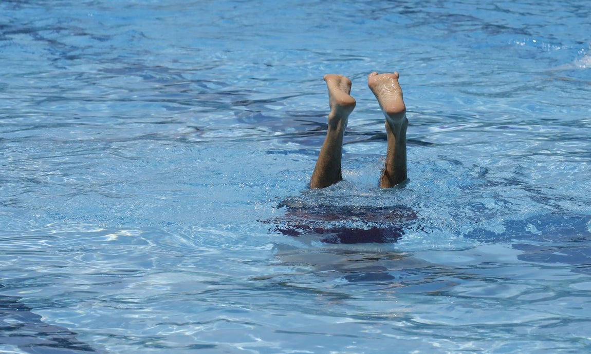 La apertura de la piscina del Aeroclub de Córdoba, en imágenes