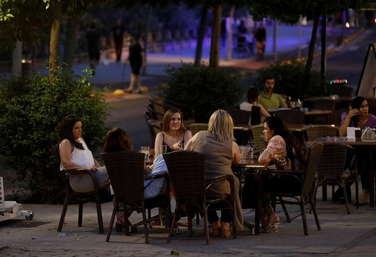 El ambiente de la desescalada en las terrazas de la Ribera de Córdoba, en imágenes