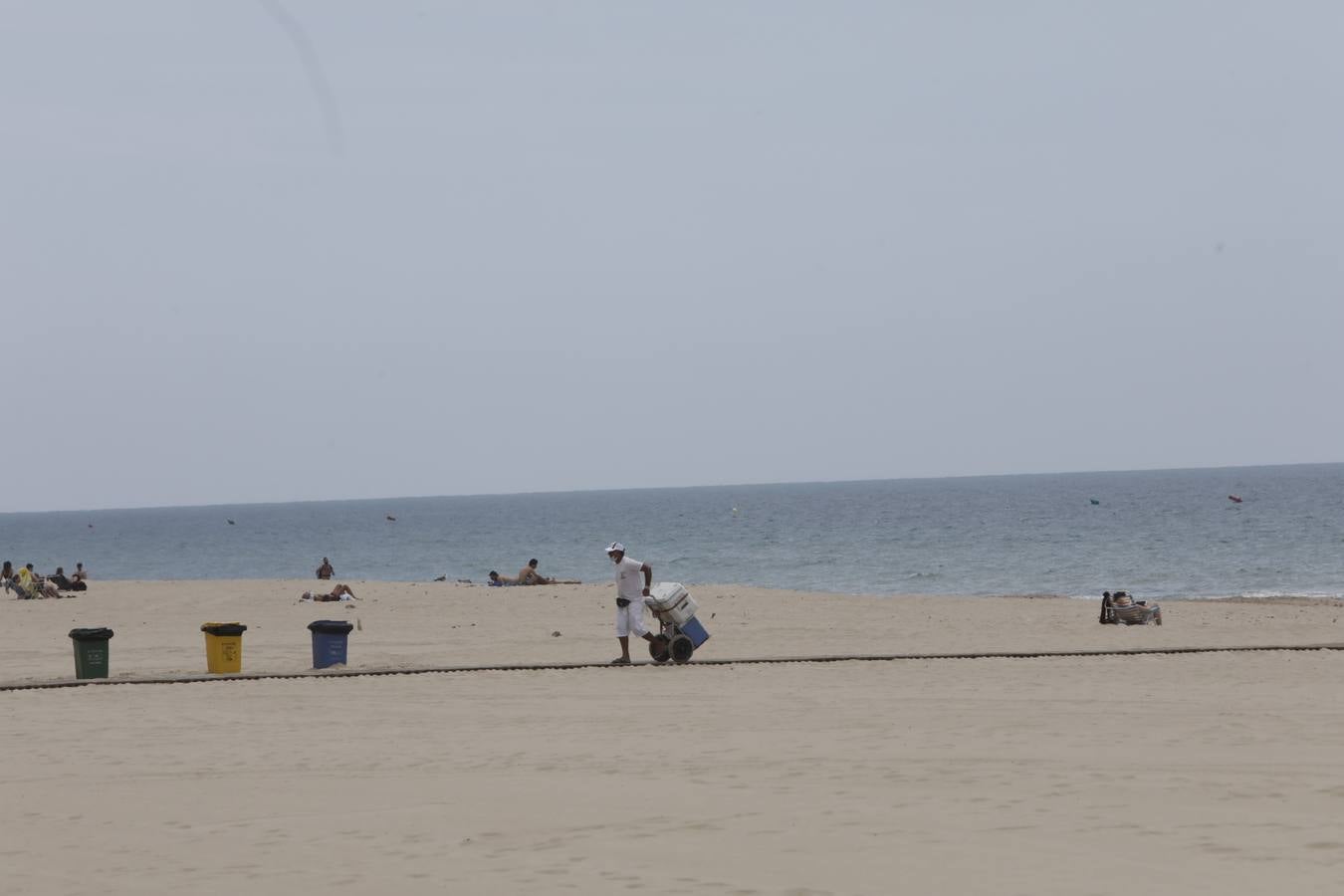 Cádiz, entre el trabajo y la playa