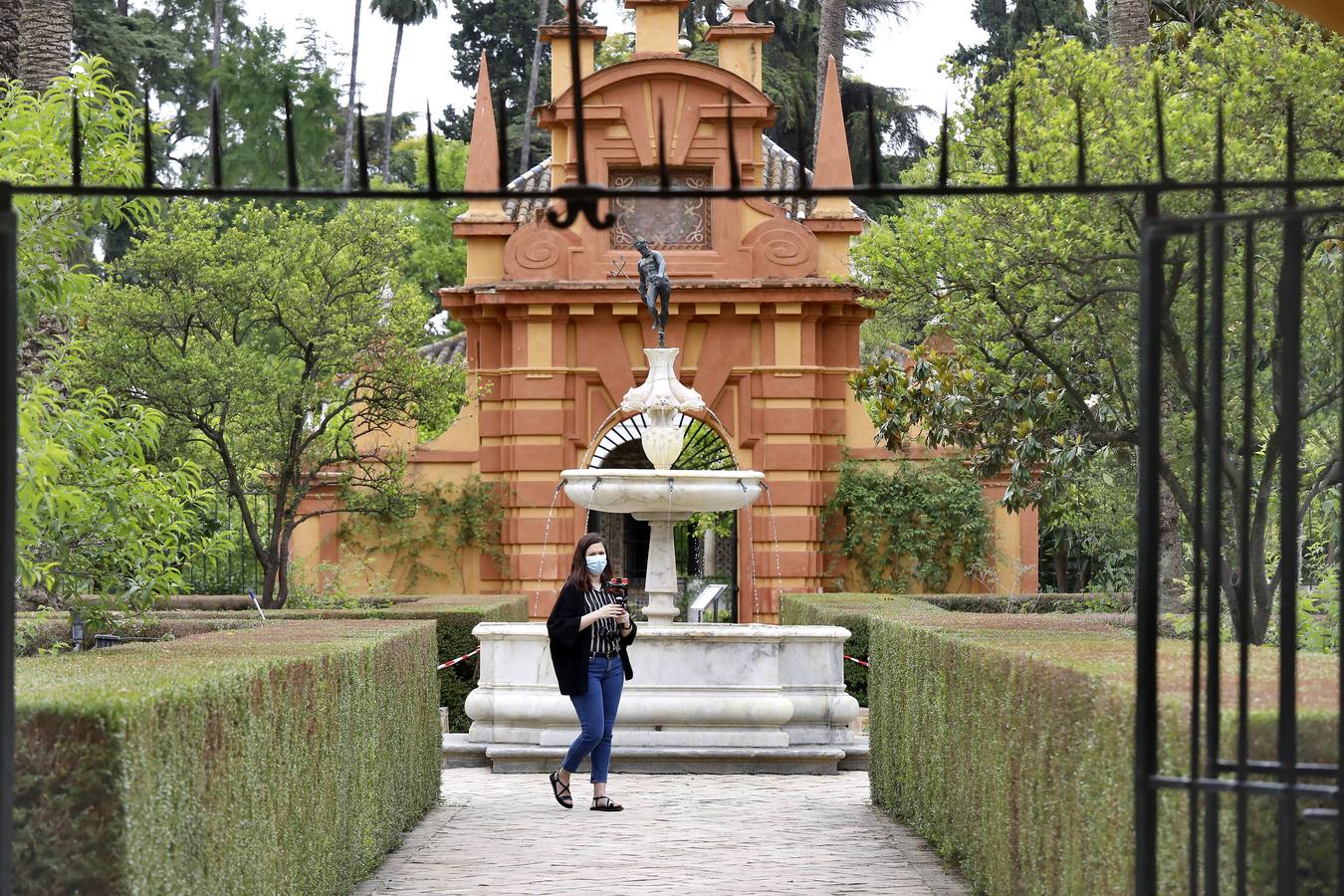 El Alcázar de Sevilla se prepara para la reapertura