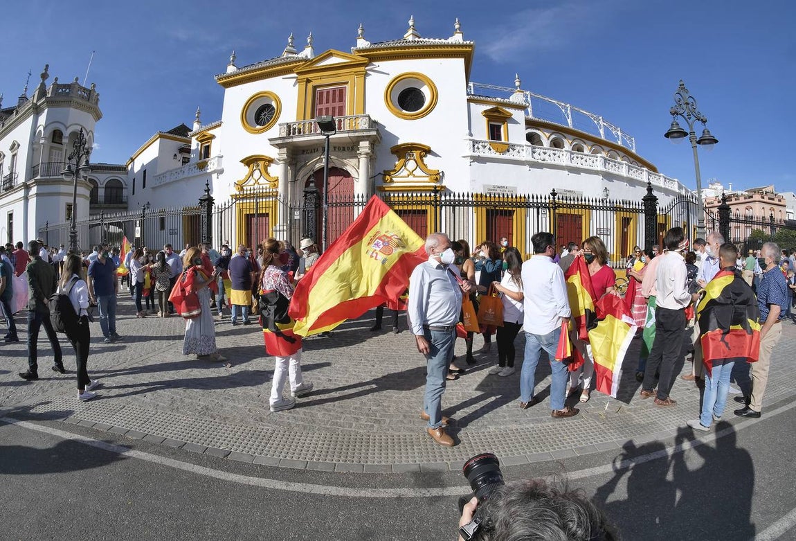 En imágenes, paseo taurino reivindicativo por las calles de Sevilla