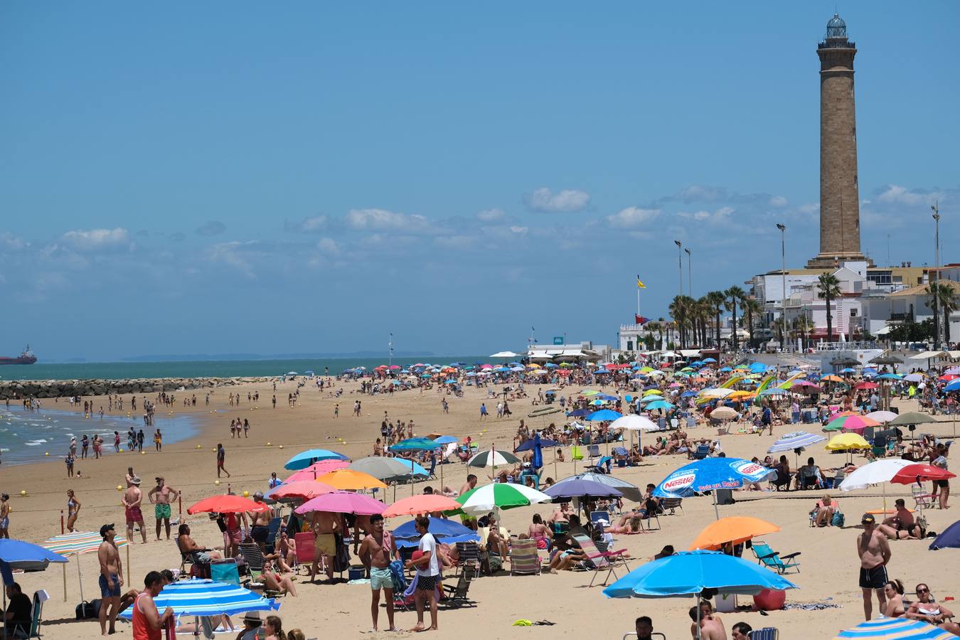 Tranquilidad en la playa de Regla en Chipiona