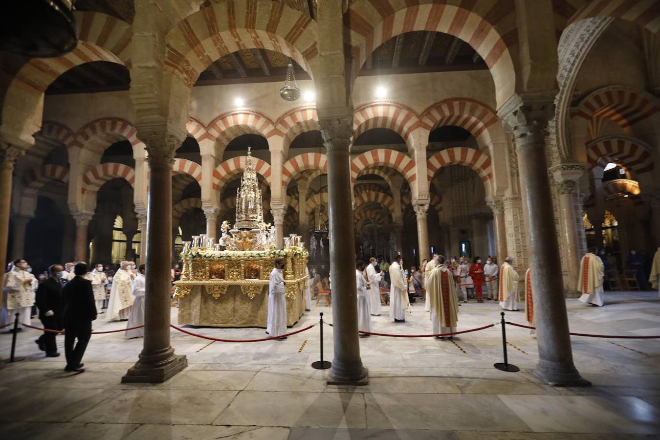 La procesión del Corpus Christi de Córdoba, en imágenes