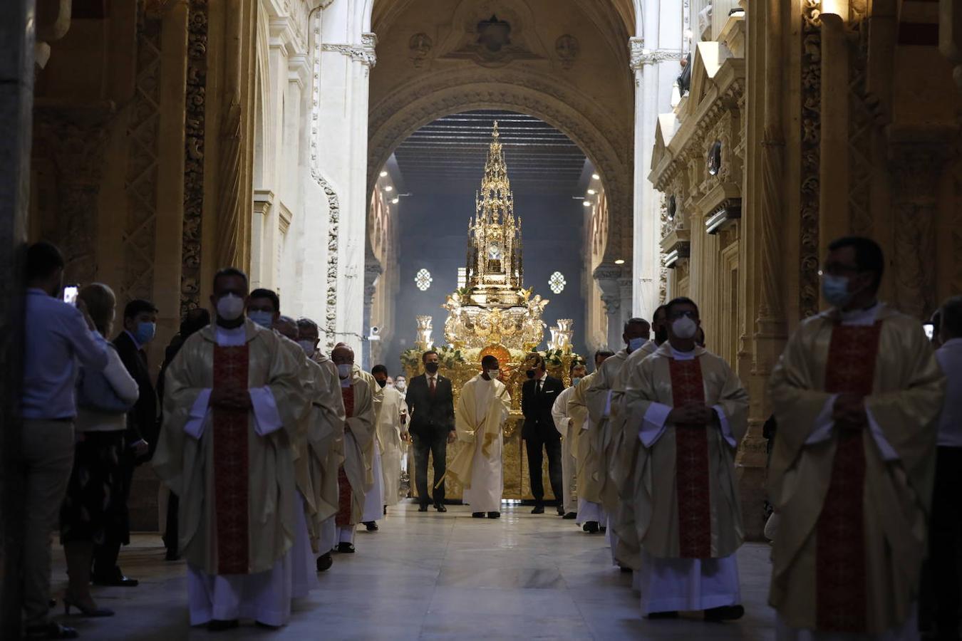 La procesión del Corpus Christi de Córdoba, en imágenes