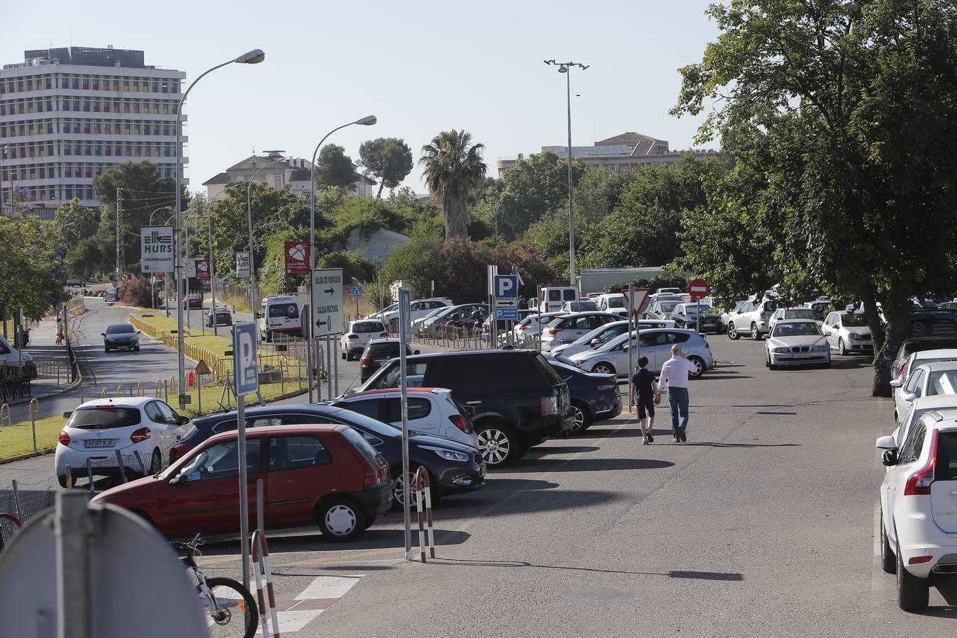 El SAS regulariza 1.200 plazas de aparcamiento del Reina Sofía de Córdoba con 100.000 euros de inversión