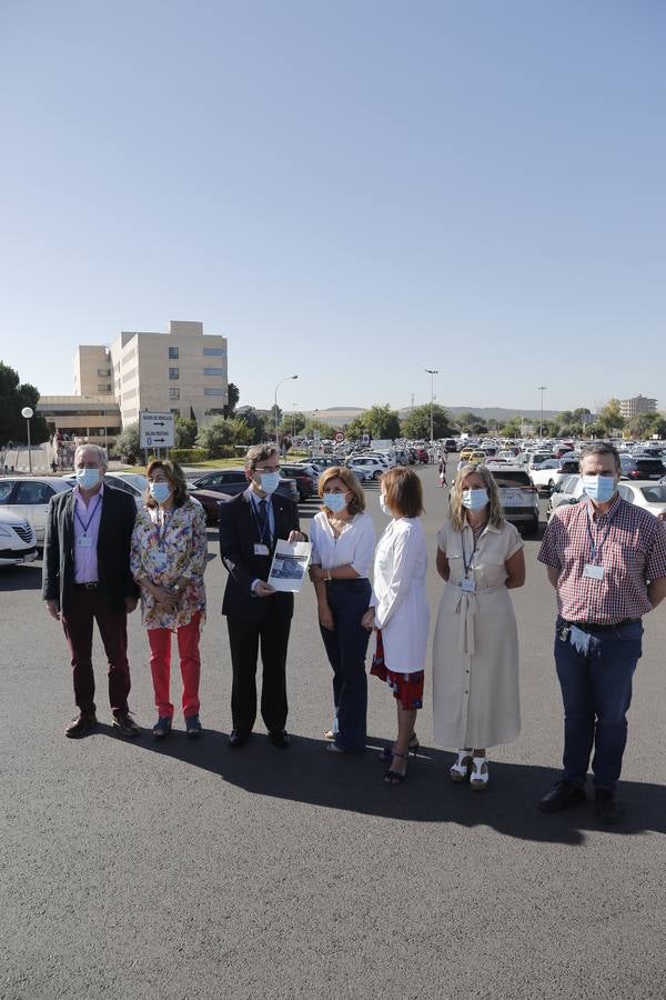 Así están los aparcamientos del hospital Reina Sofía de Córdoba, en imágenes