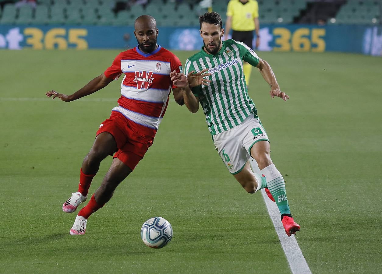 En imágenes, el Betis-Granada en el Villamarín