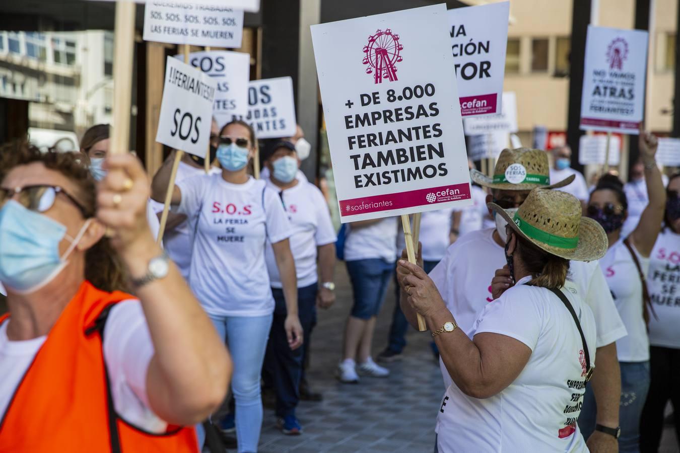 Los feriantes continúan con sus protestas en Sevilla