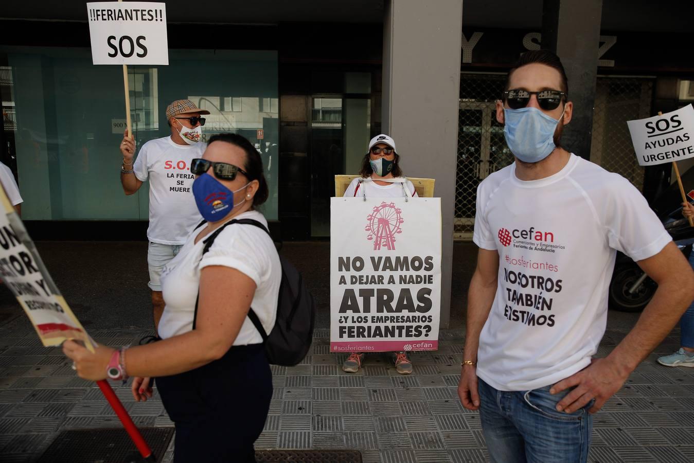 Los feriantes continúan con sus protestas en Sevilla