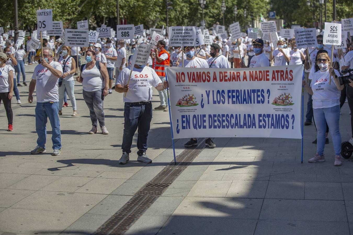 Los feriantes continúan con sus protestas en Sevilla