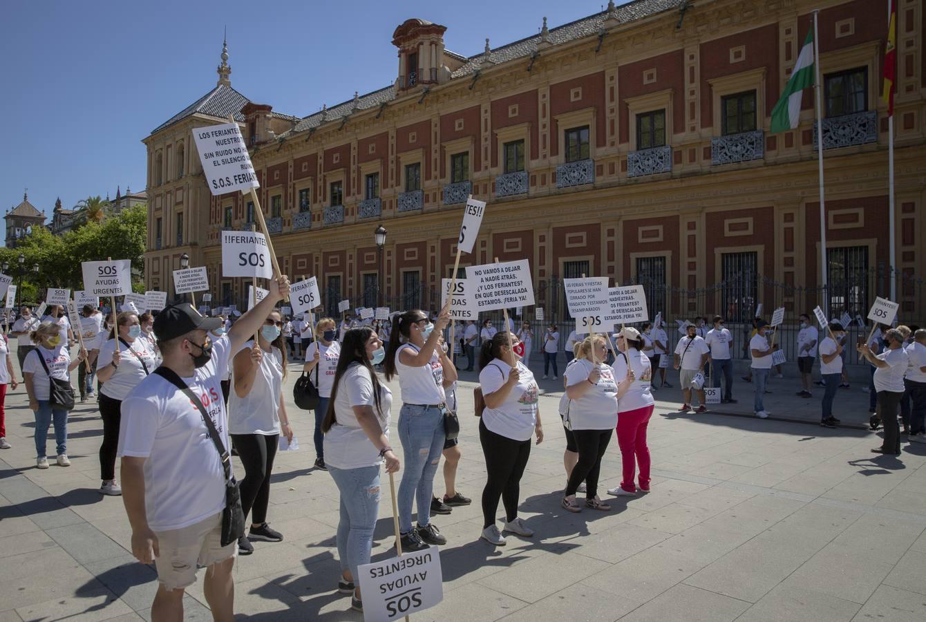 Los feriantes continúan con sus protestas en Sevilla