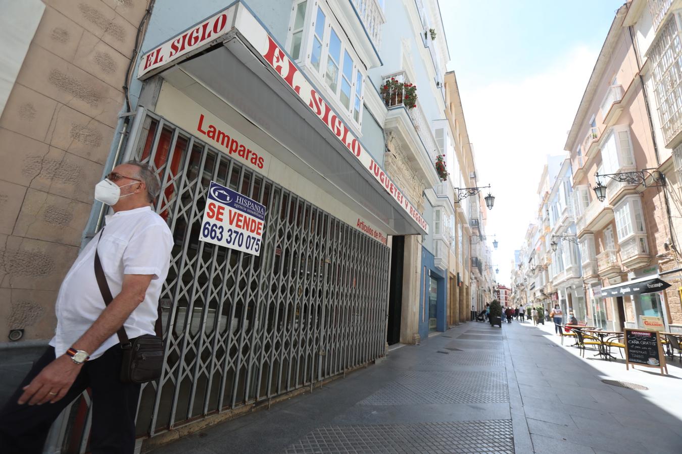 FOTOS: El comercio en Cádiz, en declive