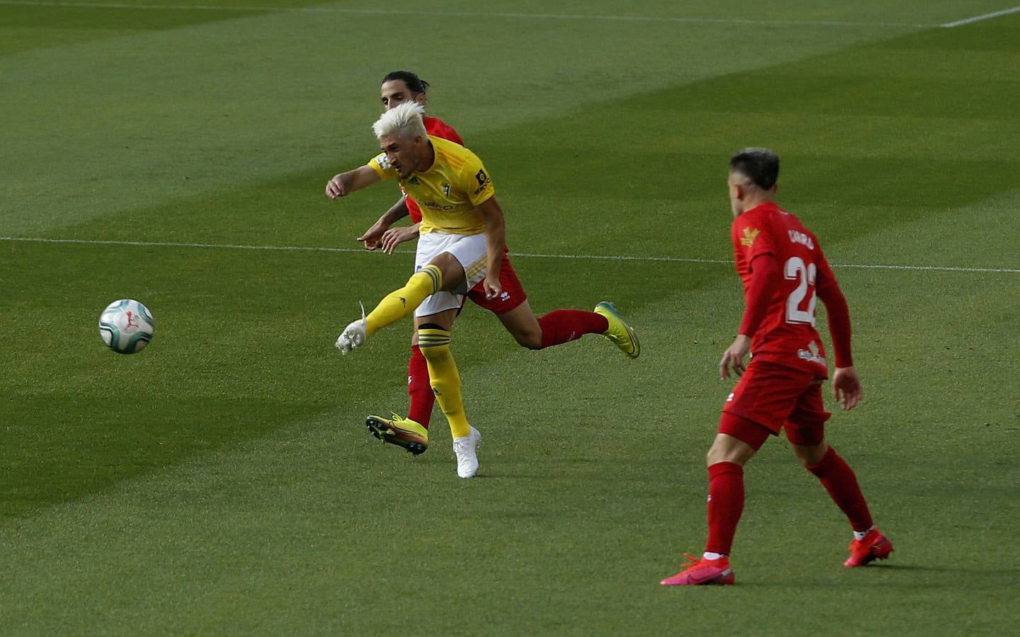 FOTOS: Numancia - Cádiz CF en Soria