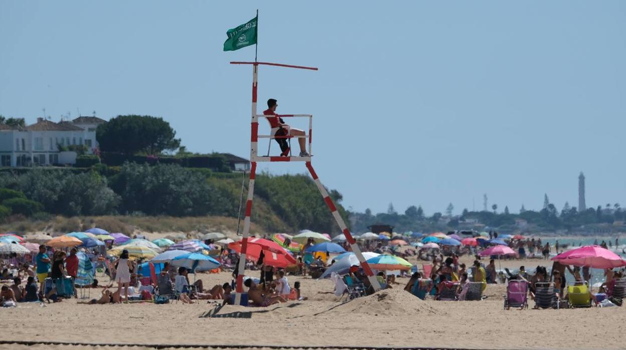 Tranquila jornada de playa en Sanlúcar de Barrameda