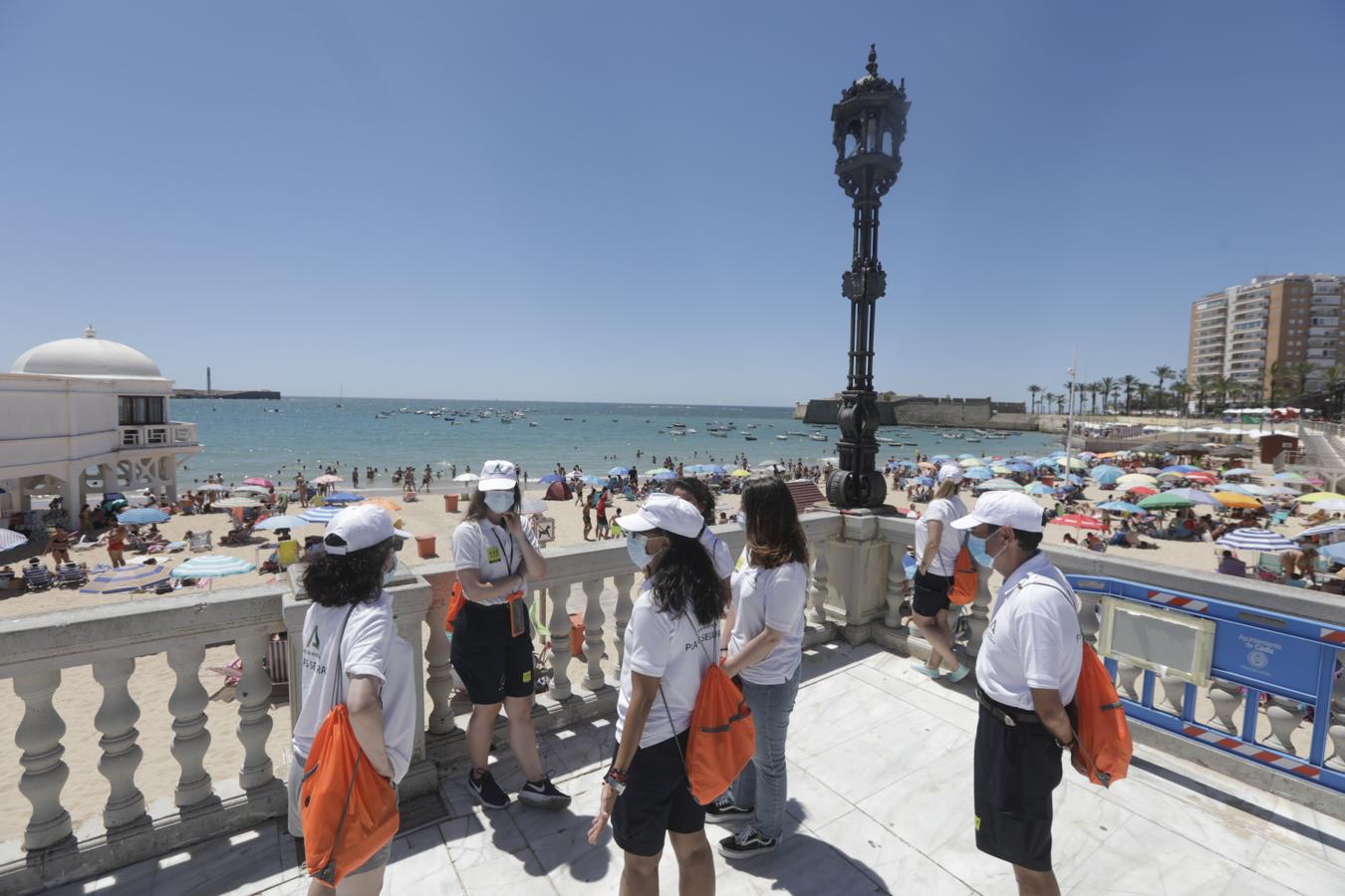 FOTOS: Cádiz presume de playas en el primer día de la &#039;nueva normalidad&#039;