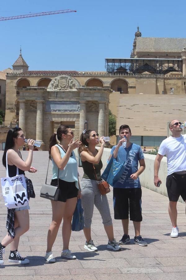 El tiempo en Córdoba: imágenes del primer día a 40 grados