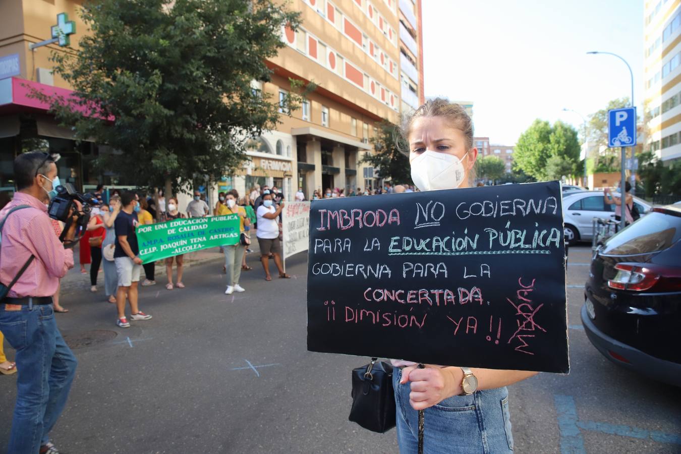 La protesta de padres y alumnos en Córdoba contra el recorte de unidades educativas