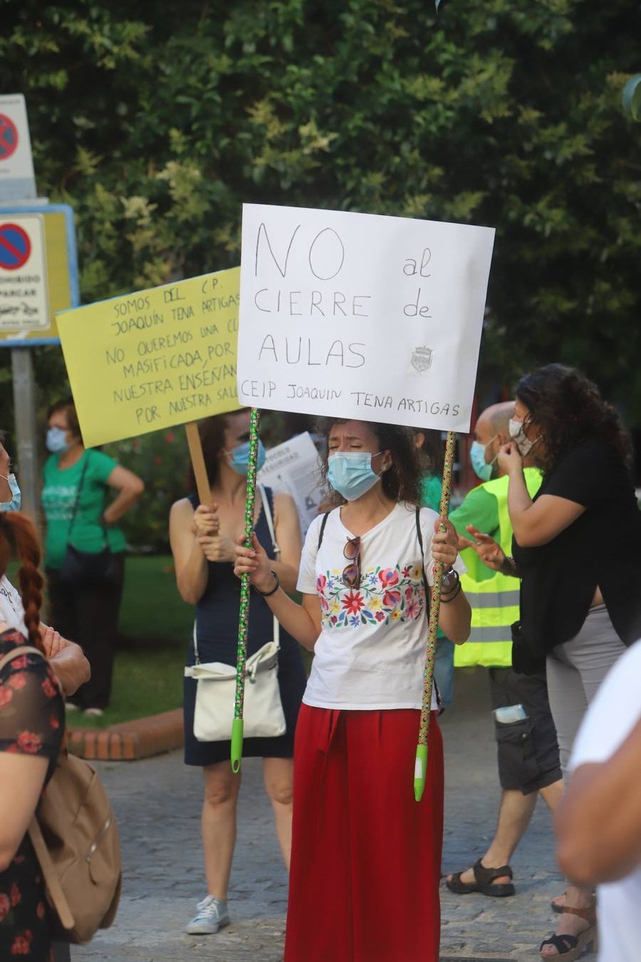 La protesta de padres y alumnos en Córdoba contra el recorte de unidades educativas