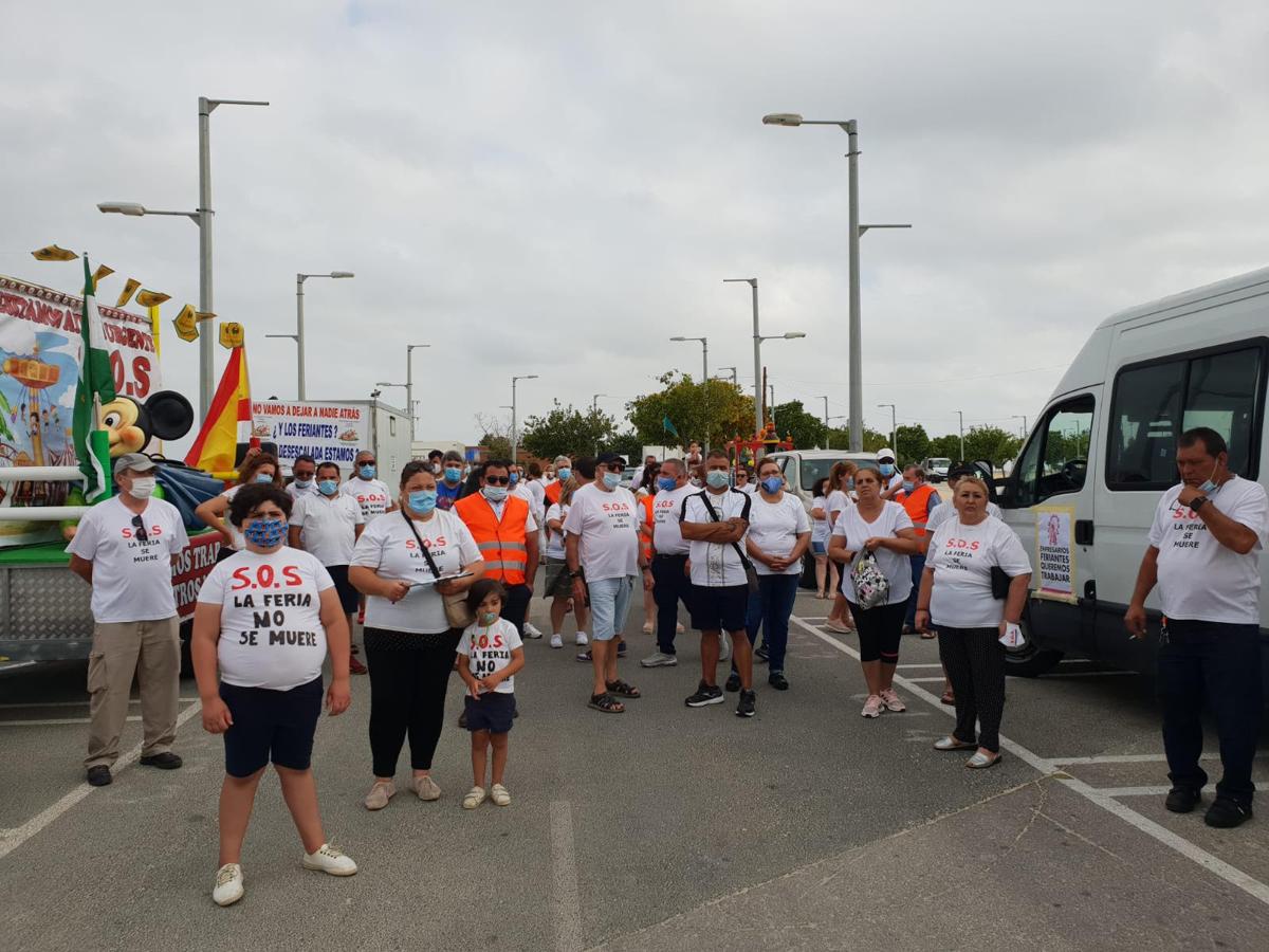 FOTOS: Los feriantes de la bahía de Cádiz piden «medidas urgentes»