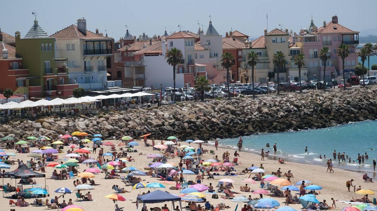 Ambiente en las playas del Puerto de Santa María