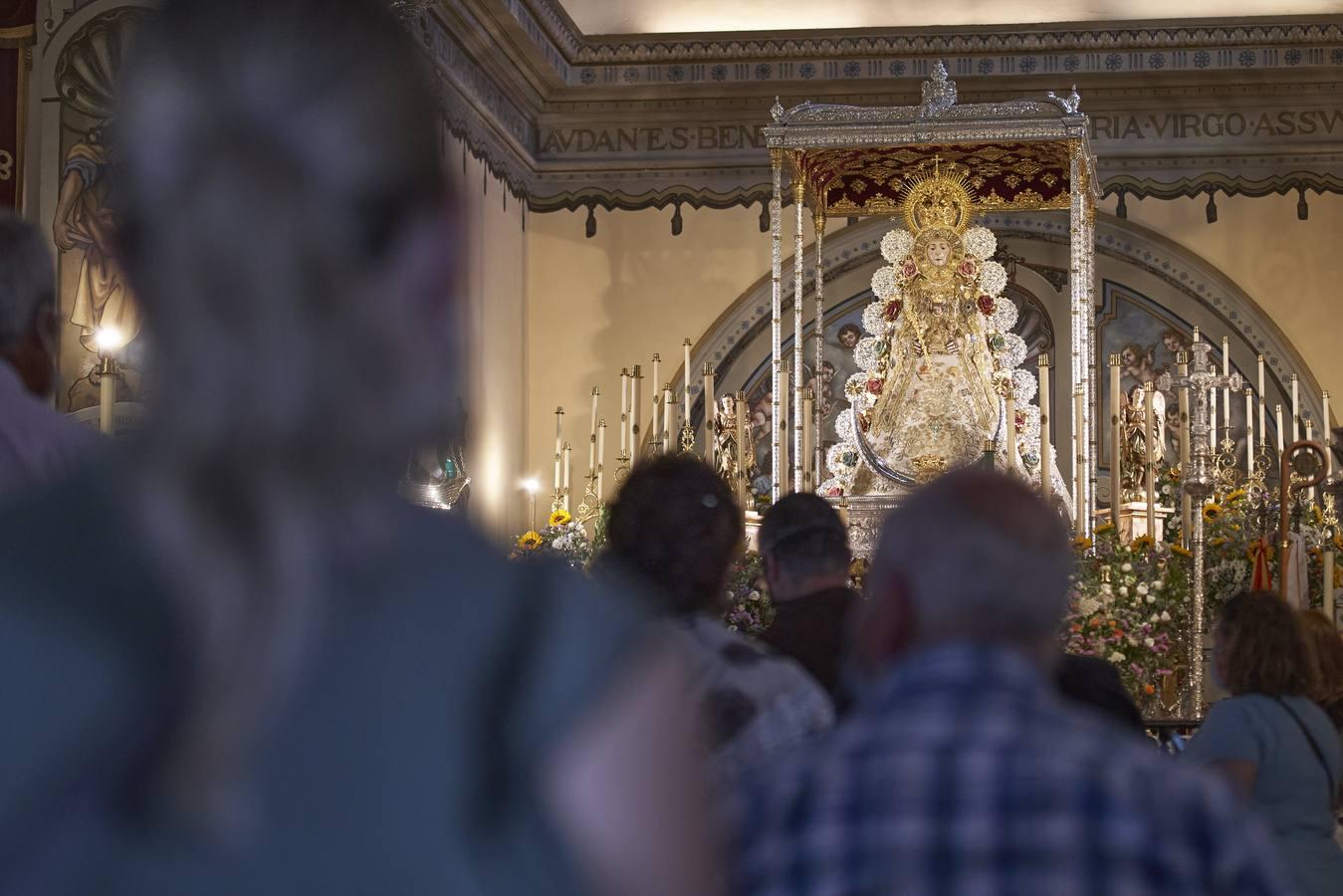 La Virgen del Rocío amanece en su paso para presidir la Función Principal en honor al Patrón, San Pedro