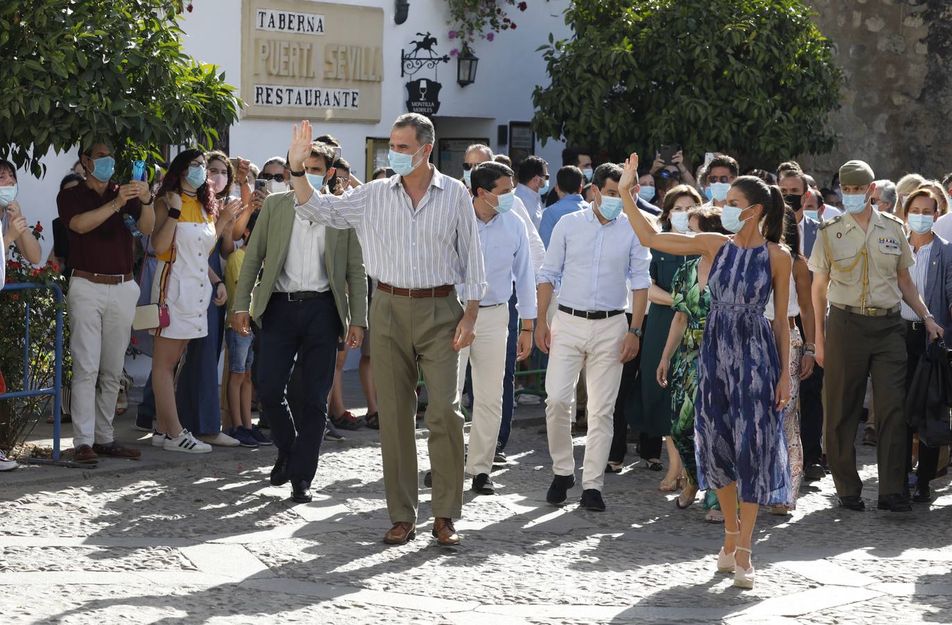 La visita de los Reyes a los Patios de Córdoba, en imágenes