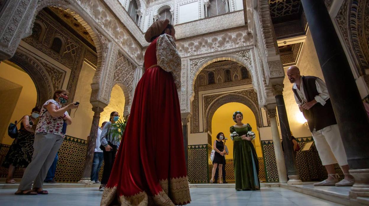 Vuelven las visitas teatralizadas al Alcázar de Sevilla