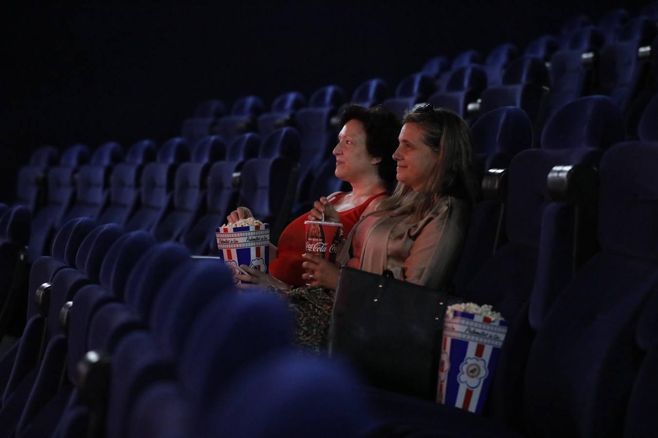 La reapertura de los cines Guadalquivir de Córdoba, en imágenes