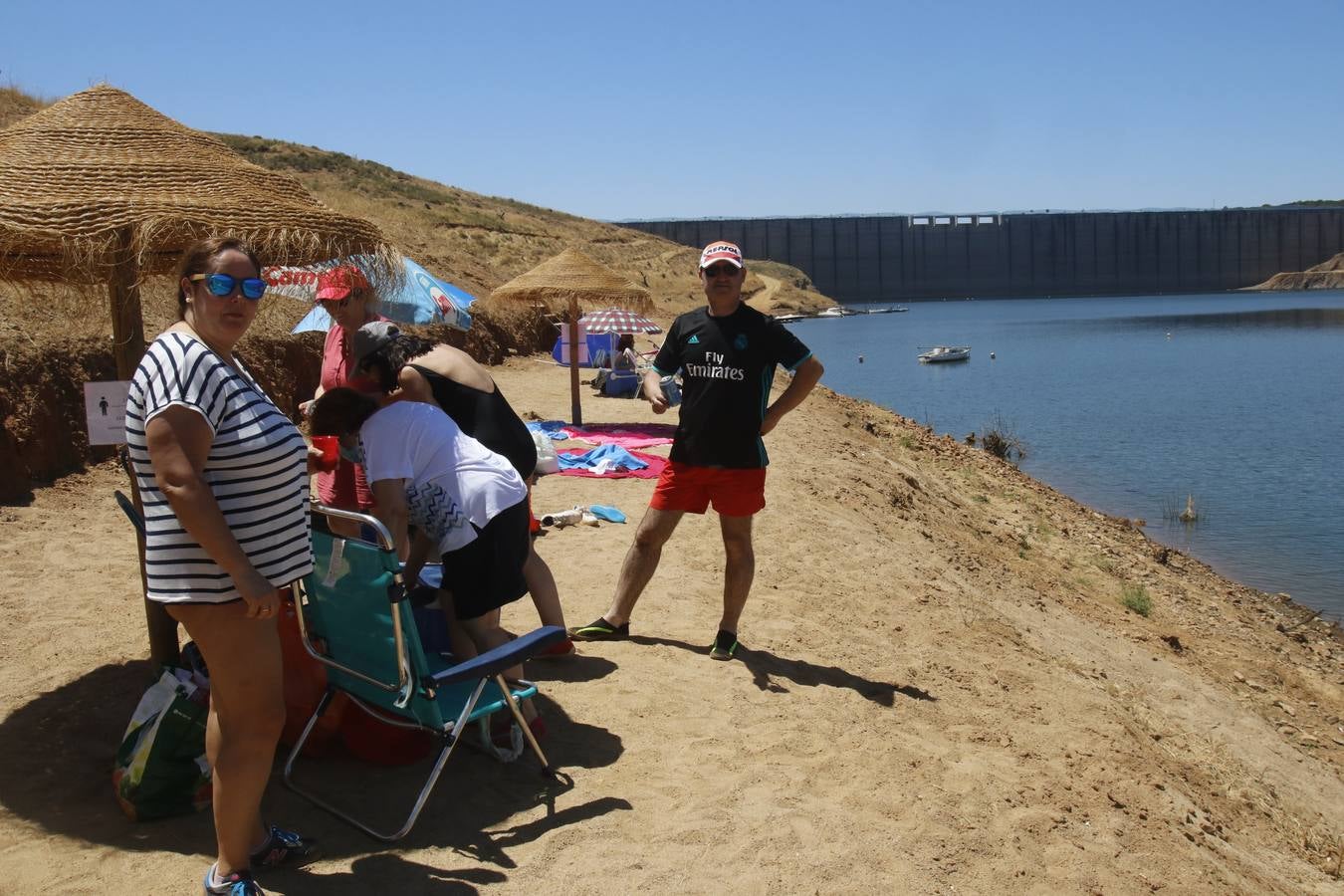 Los primeros chapuzones en las playas de interior de Córdoba