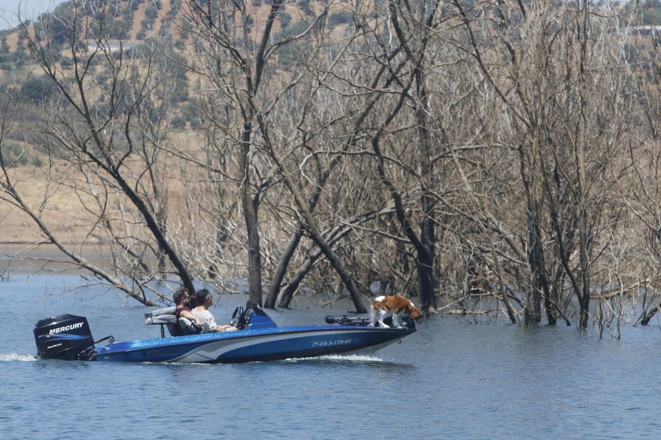 Los primeros chapuzones en las playas de interior de Córdoba