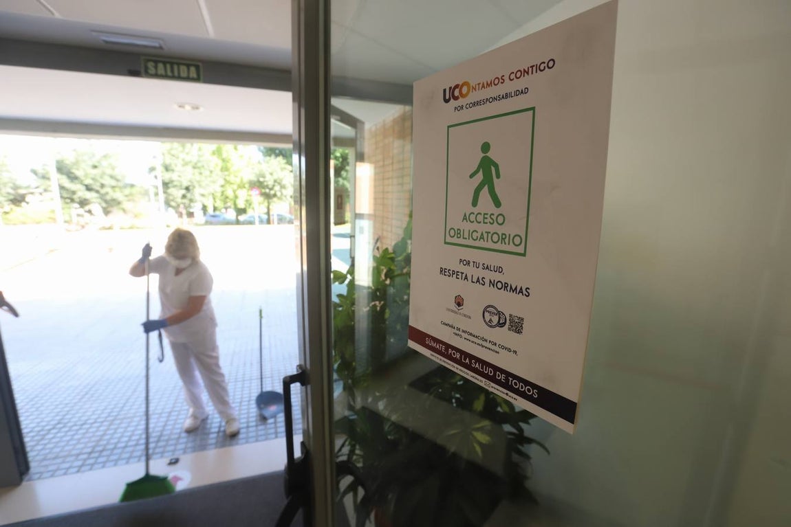 En imágenes, los preparativos para la Selectividad 2020 en Córdoba