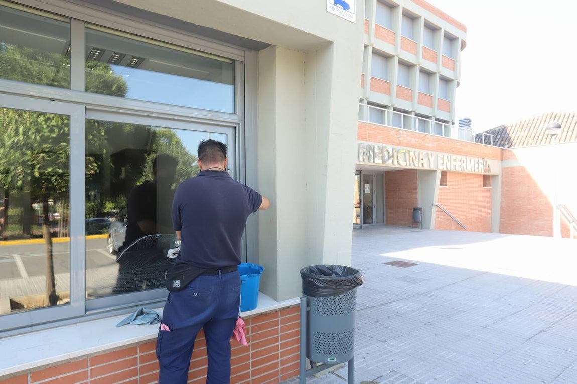 En imágenes, los preparativos para la Selectividad 2020 en Córdoba