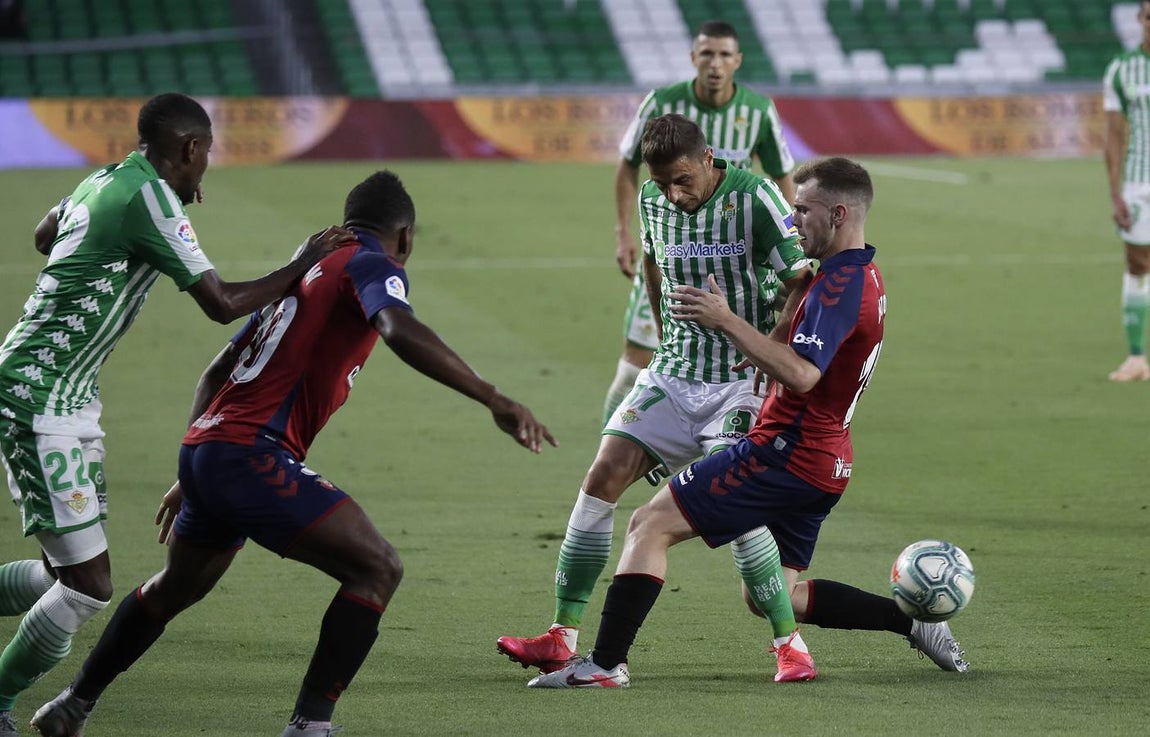En imágenes, el encuentro entre el Betis y el Osasuna en el Benito Villamarín