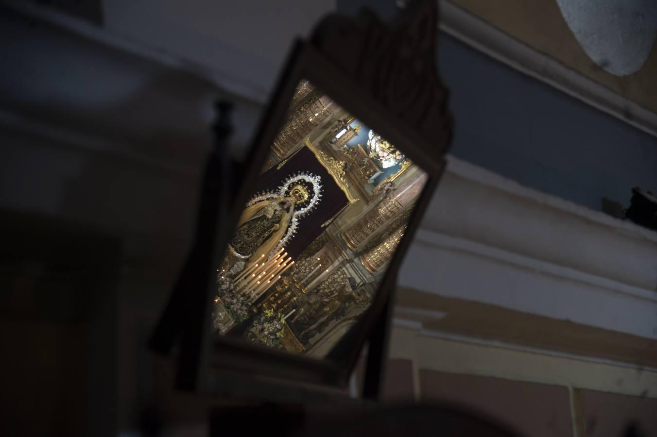 Altar de novena del Carmen del Santo Ángel