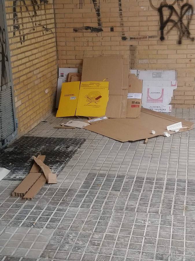 Los vecinos de la Macarena hartos de la insalubridad e inseguridad del barrio