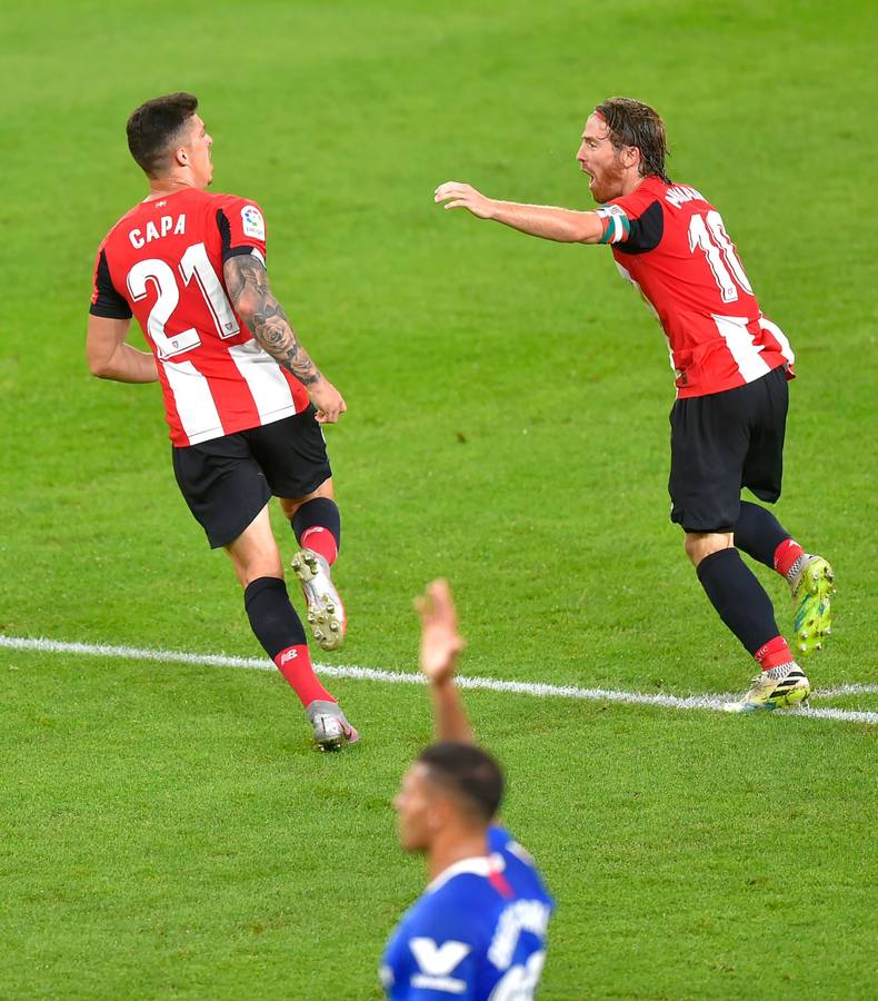 En imágenes, el encuentro entre el Athletic de Bilbao y el Sevilla F.C. en San Mamés