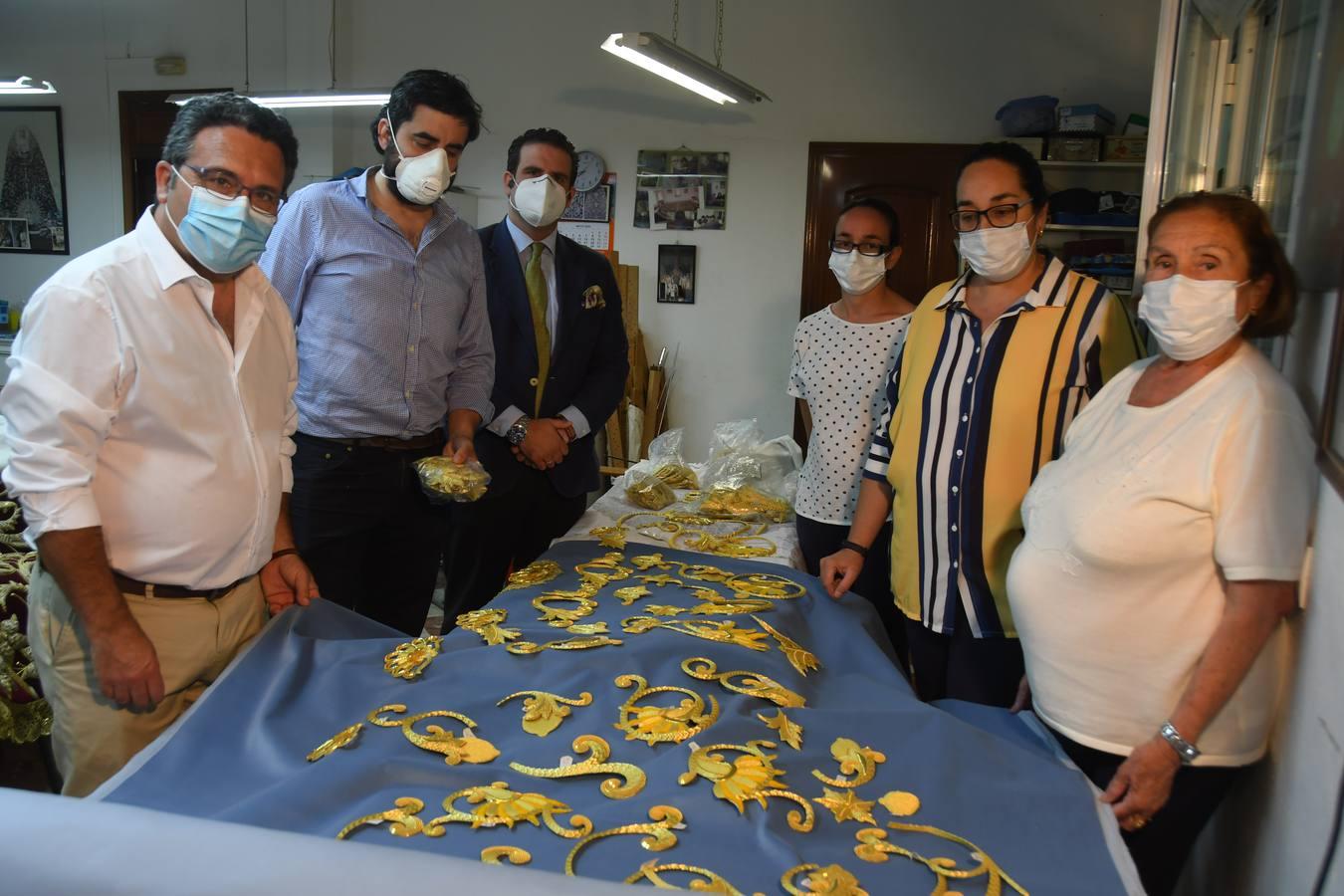 Detalles del nuevo manto de salida de la Virgen de Consolación de la Sed