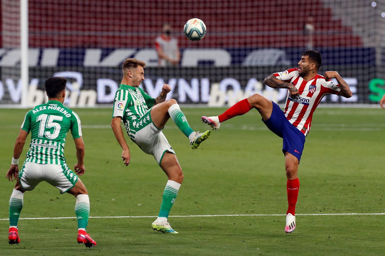 En imágenes, el encuentro entre el Atlético de Madrid y el Betis en el Wanda Metropolitano