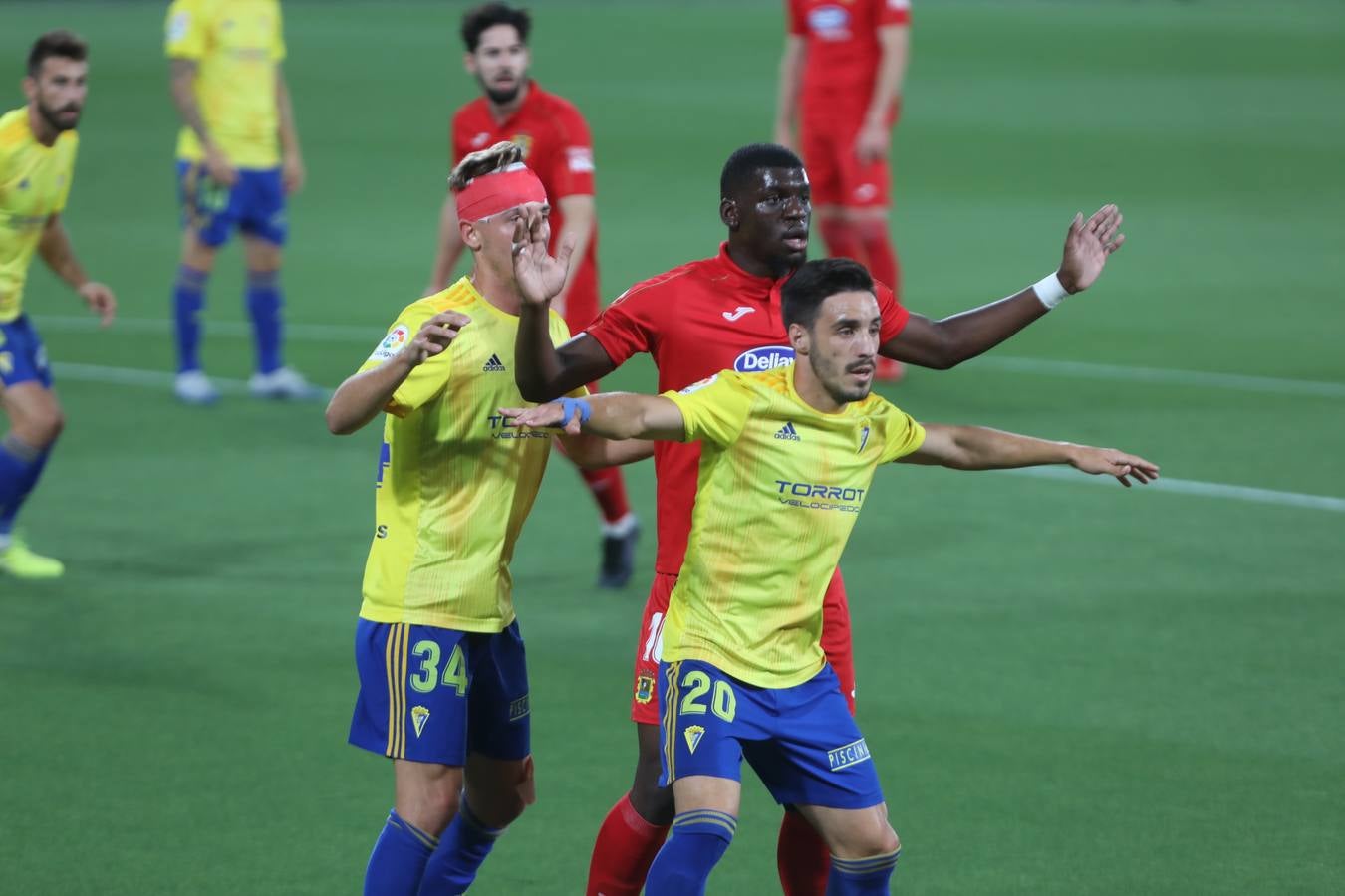 Fotos: Cádiz 0-1 Fuenlabrada