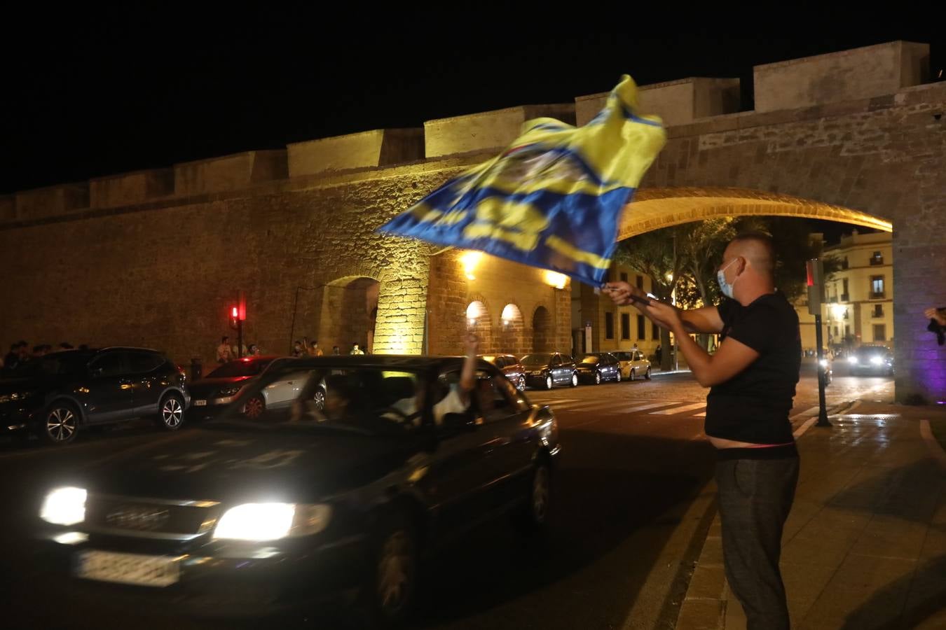 FOTOS: Cádiz celebra el ansiado ascenso de su equipo a la Primera División