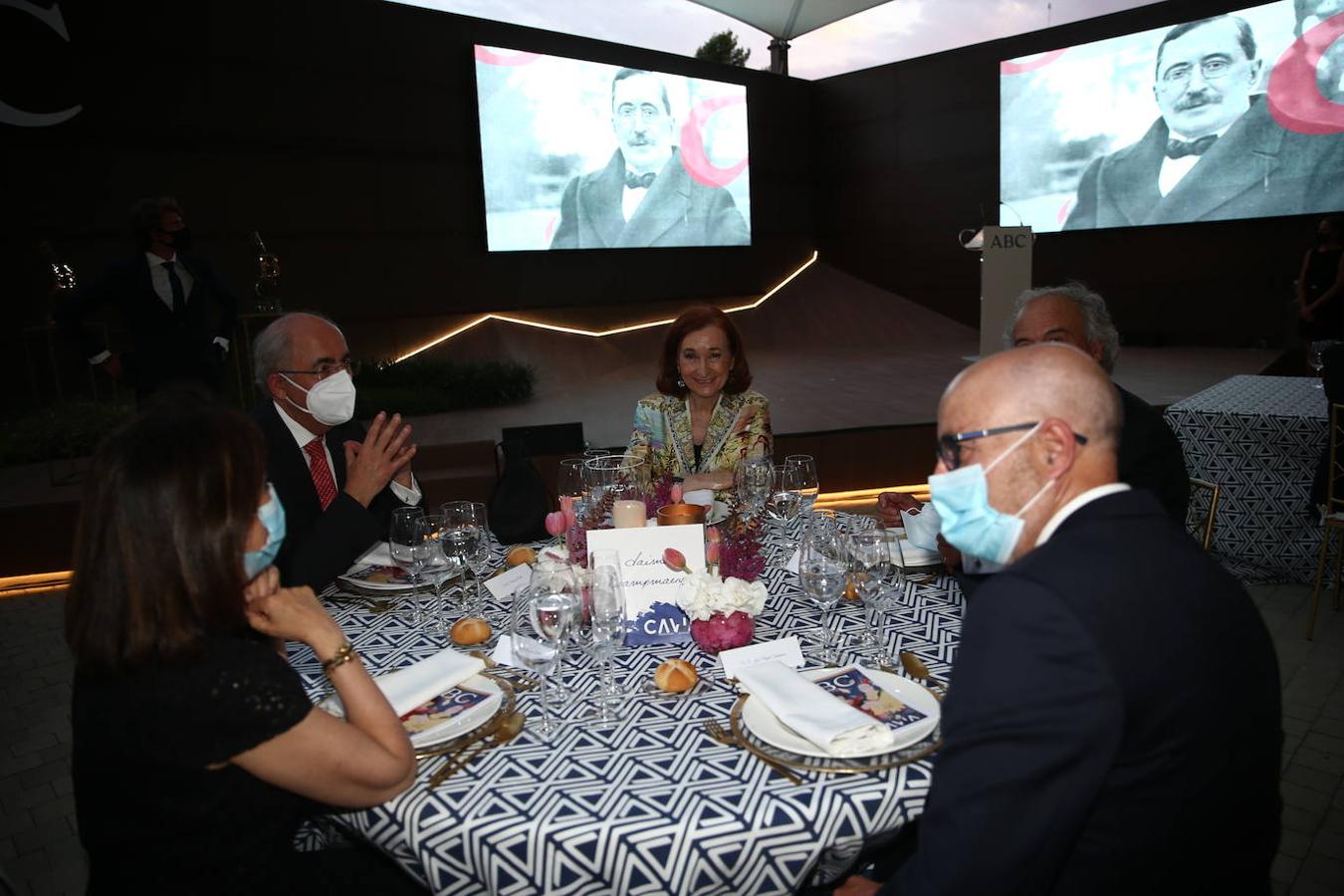 La celebración del centenario de los Premios Cavia, en imágenes